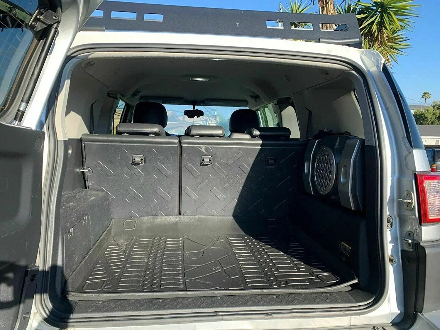 EA to Pre-Cut Mat Liner Trunk Lip Easy – Toyota Cruiser FJ – – Cargo for Weather-Resistant Design Install – – Rubber EACCESSORIES for Mats Trunk Trunk Cars Car Mat Raised 2007-2014 Laser Non-Slip with