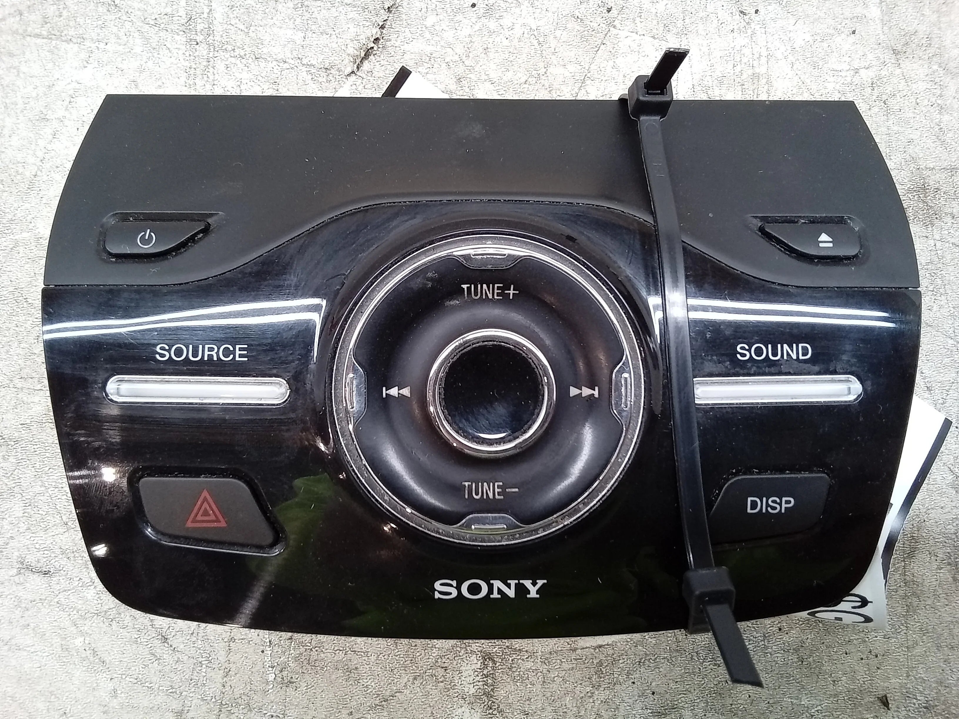 Panel Control (Good) Pre-Owned Sony Radio OEM Ford Escape 18
