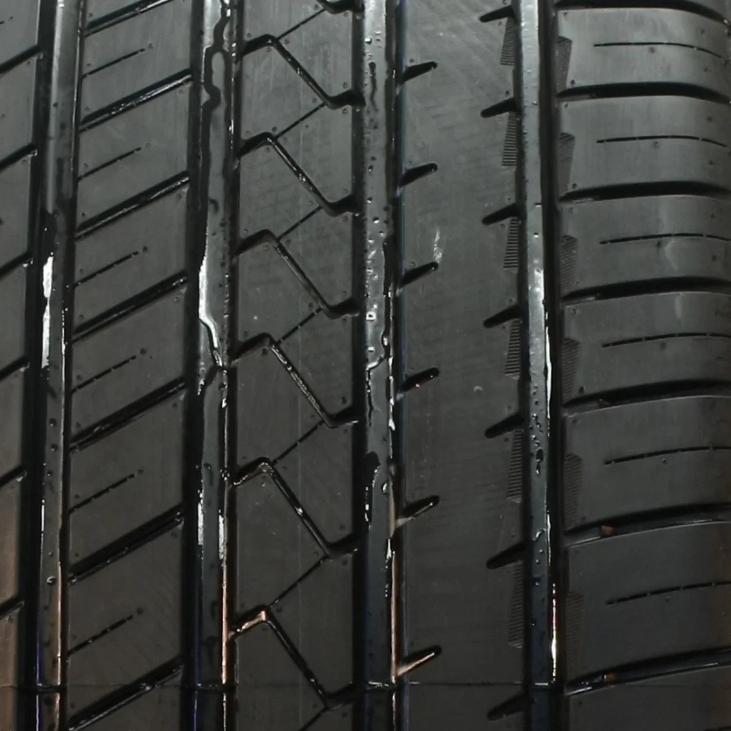 Tire 255/55R19 All Lionhart 111V LH-Five XL Passenger Season