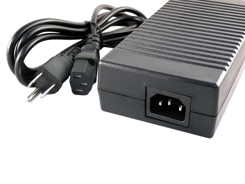 G7500 7770 for R4 R3 x15 Alienware Dell G7630 5505, M6700 G5 R1 m17 7710 7680 7760 m18x x51 5515, AC R5; m18 7780 G5530 R2 7750 G15 7720 15 7730 m15 Precision 7740 Adapter 17 x17 M6800 G7700; 7670