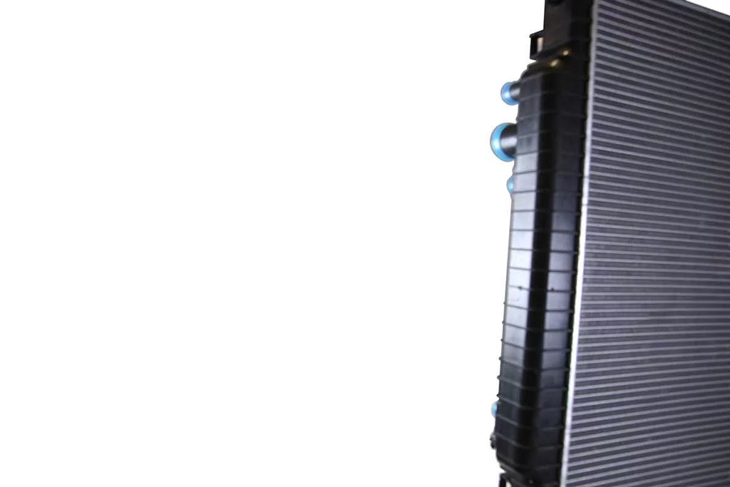 F-350 2003 Duty 4WD F-250 1999 Excursion Replacement RWD 2001 for RK802 2004 2000 AutoShack Ford Duty Super Super 2002 V8 7.3L 2000-2005 Radiator 6.8L