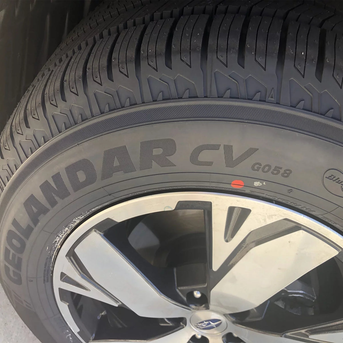 All Yokohama 235/60R18XL CV BW G058 Tire 107V Season Geolandar