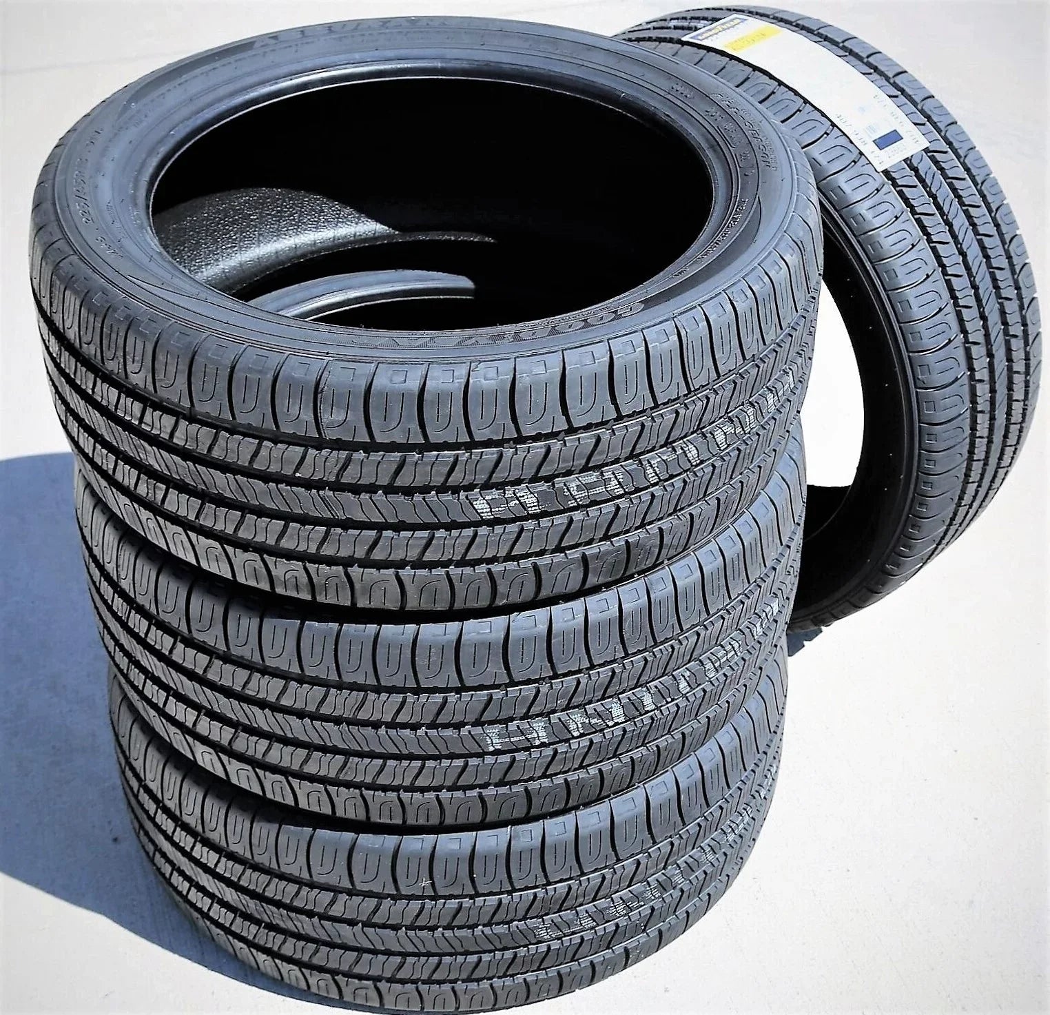 Fits: Assurance Ford Season (FOUR) XLE, Set Fusion SEL 2008-12 of 2012 91V All-Season 225/45R18 Goodyear 4 A/S All Tires Toyota Camry