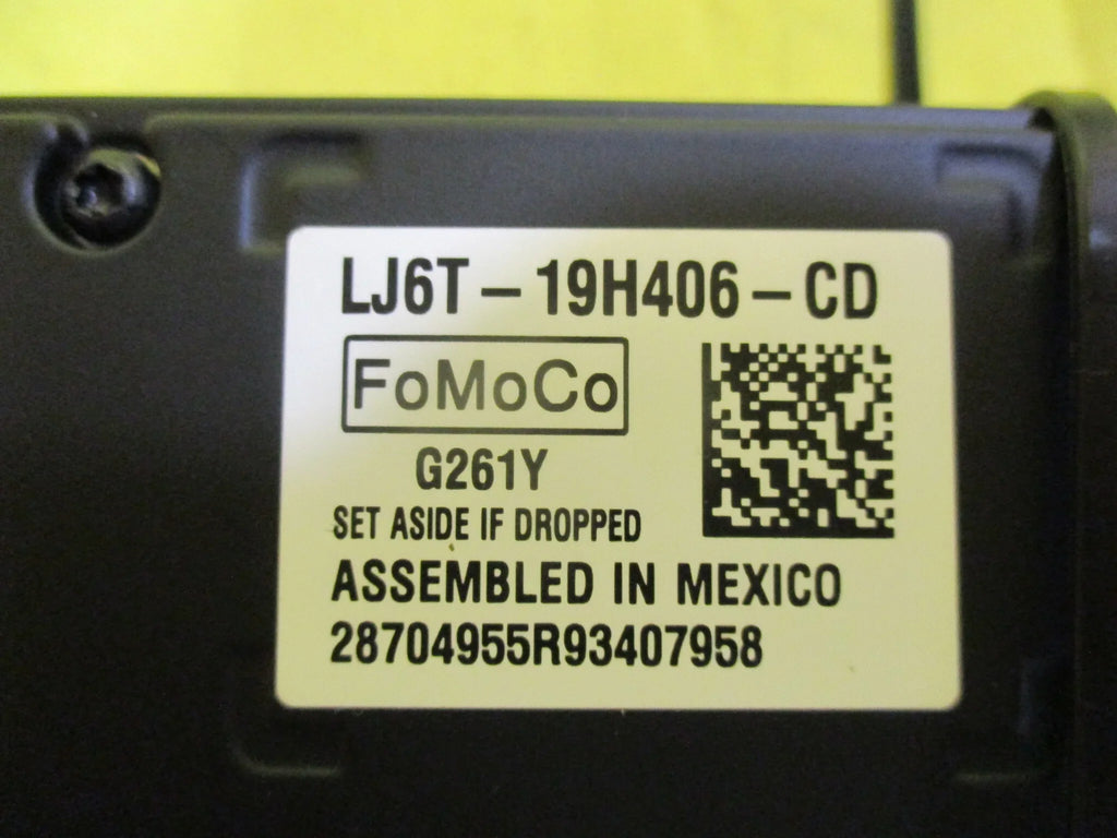 2020 Windshield Assist Pre-Owned Ford Camera Lane OEM Mounted Escape (Good)