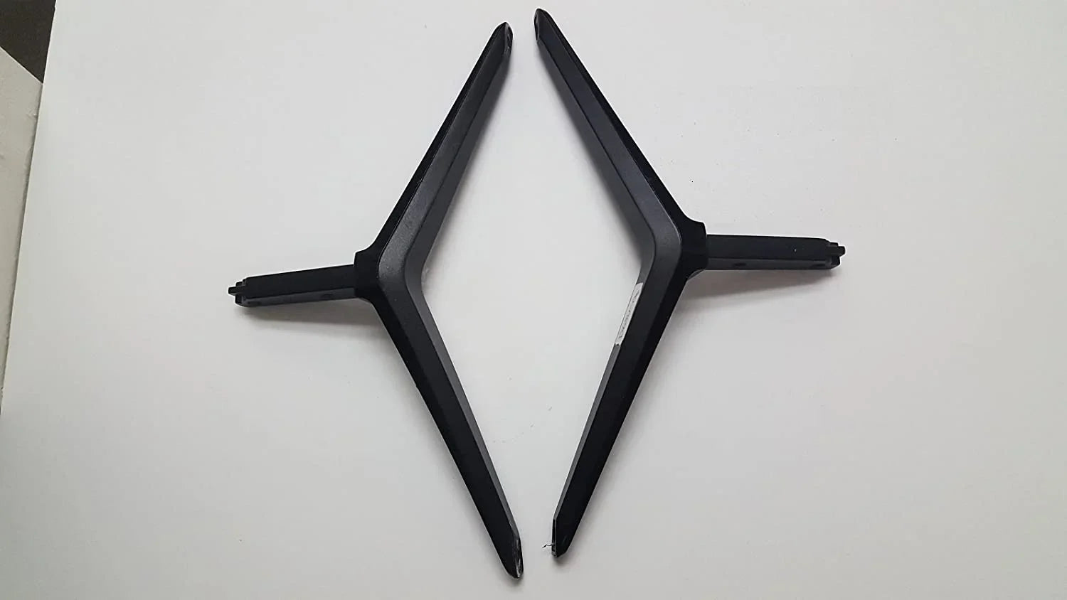 New with D65U-D2 Smart Set for TV TV Stand VIZIO Screws Base