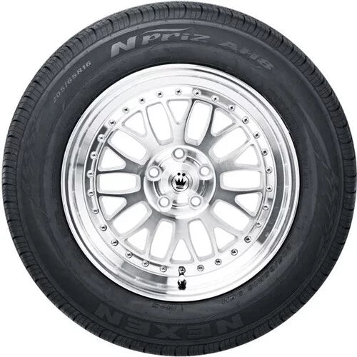 AH8 2019 NPriz Volkswagen Nexen 35th S 91H Fits: Jetta GLI Anniversary GLI Volkswagen Tires) Edition, (2 Jetta 2020-21 BSW 225/45R18