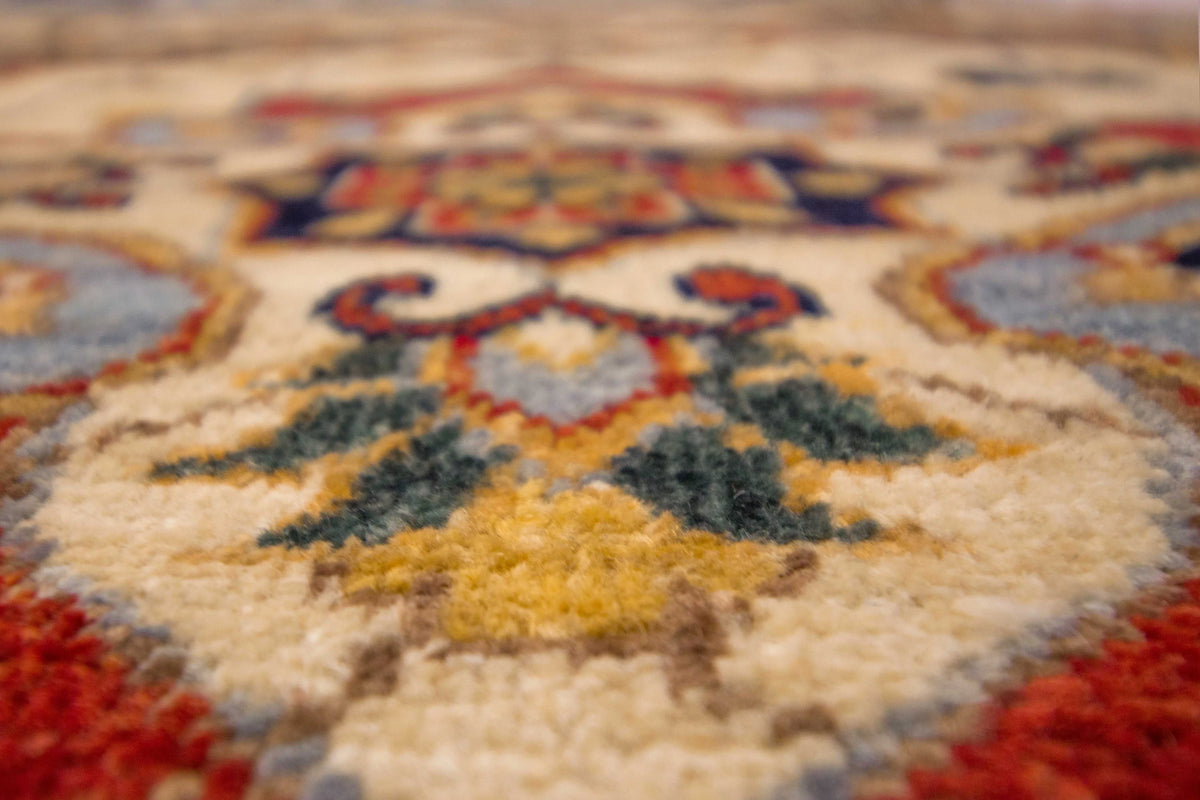 10'1" Ivory/Blue 13'5" x Rug, Aria Cam