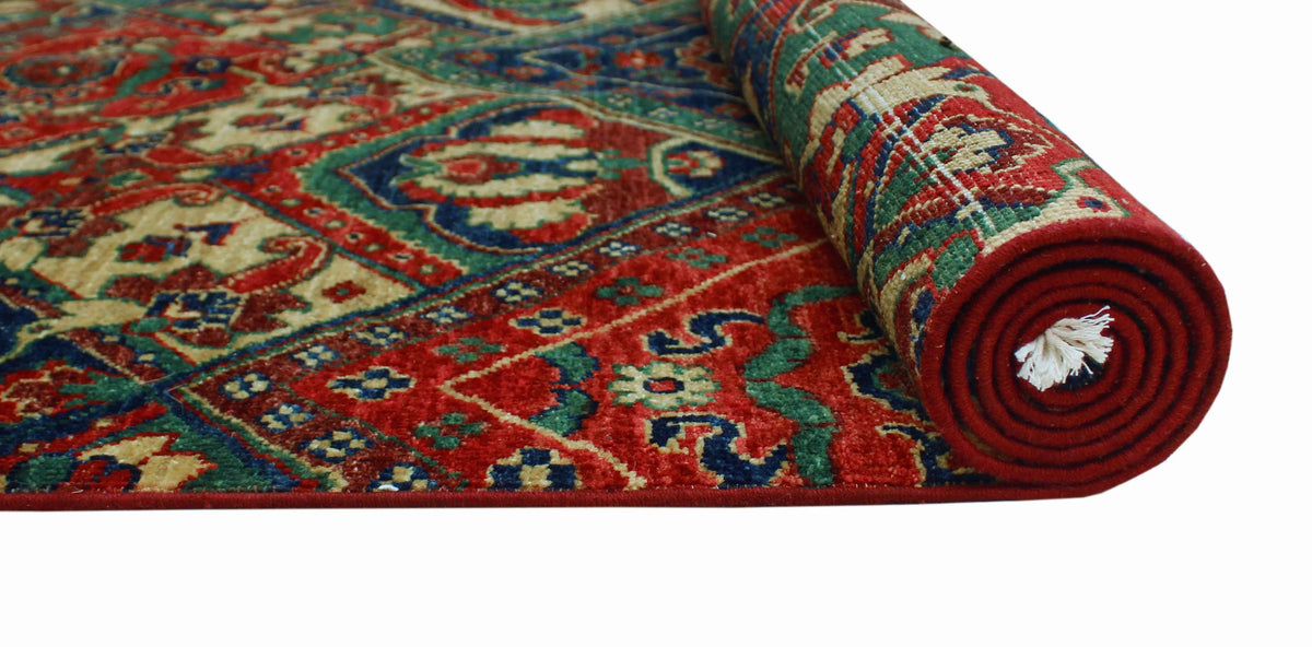 Red/Blue Reggie 9'10" 7'11" x Rug, Aria