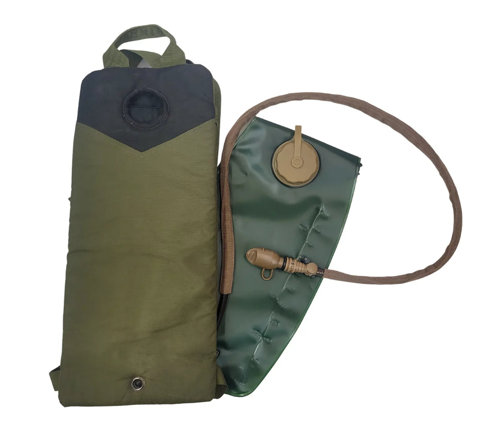 Outdoor issued with OD import never Hydration Carrier Military System 3 Issued Liter Clothing bladder Previously