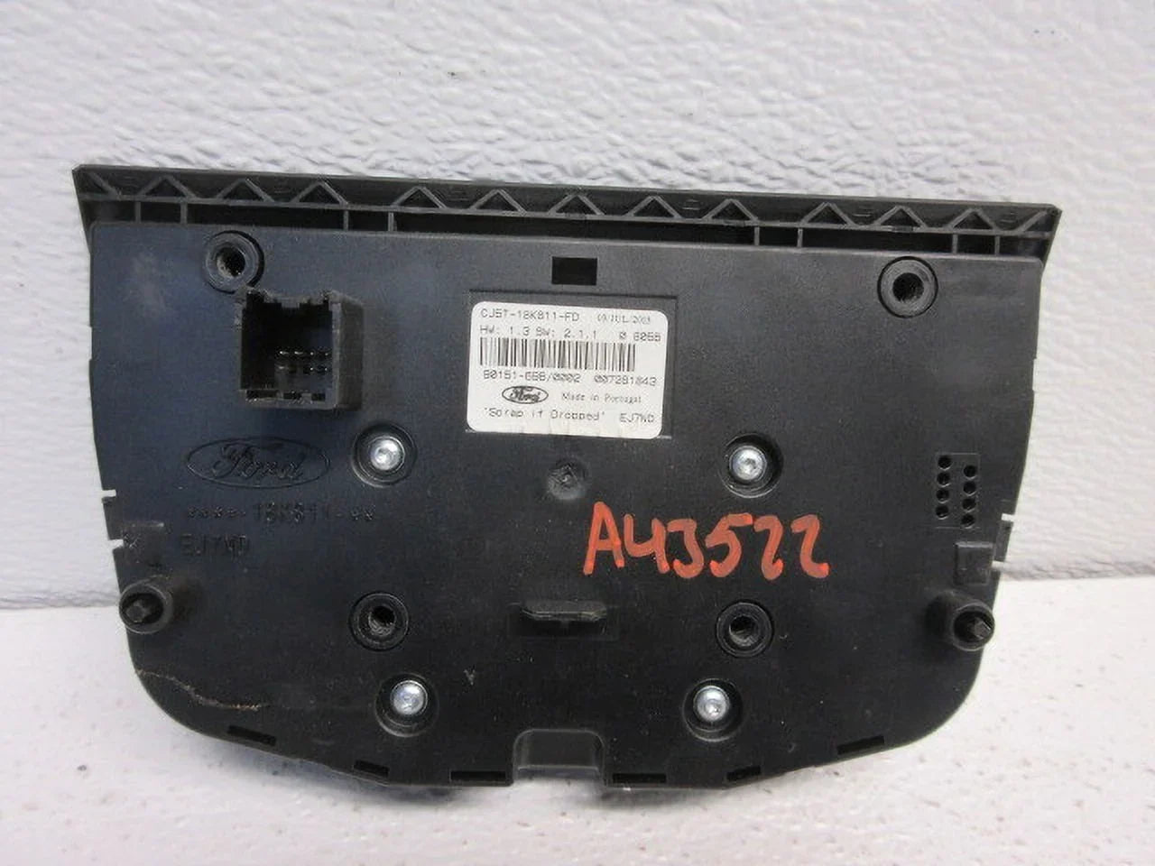 Panel LKQ Ford Radio 2013-2016 Sony Escape C-Max (Good) Control Pre-Owned OEM