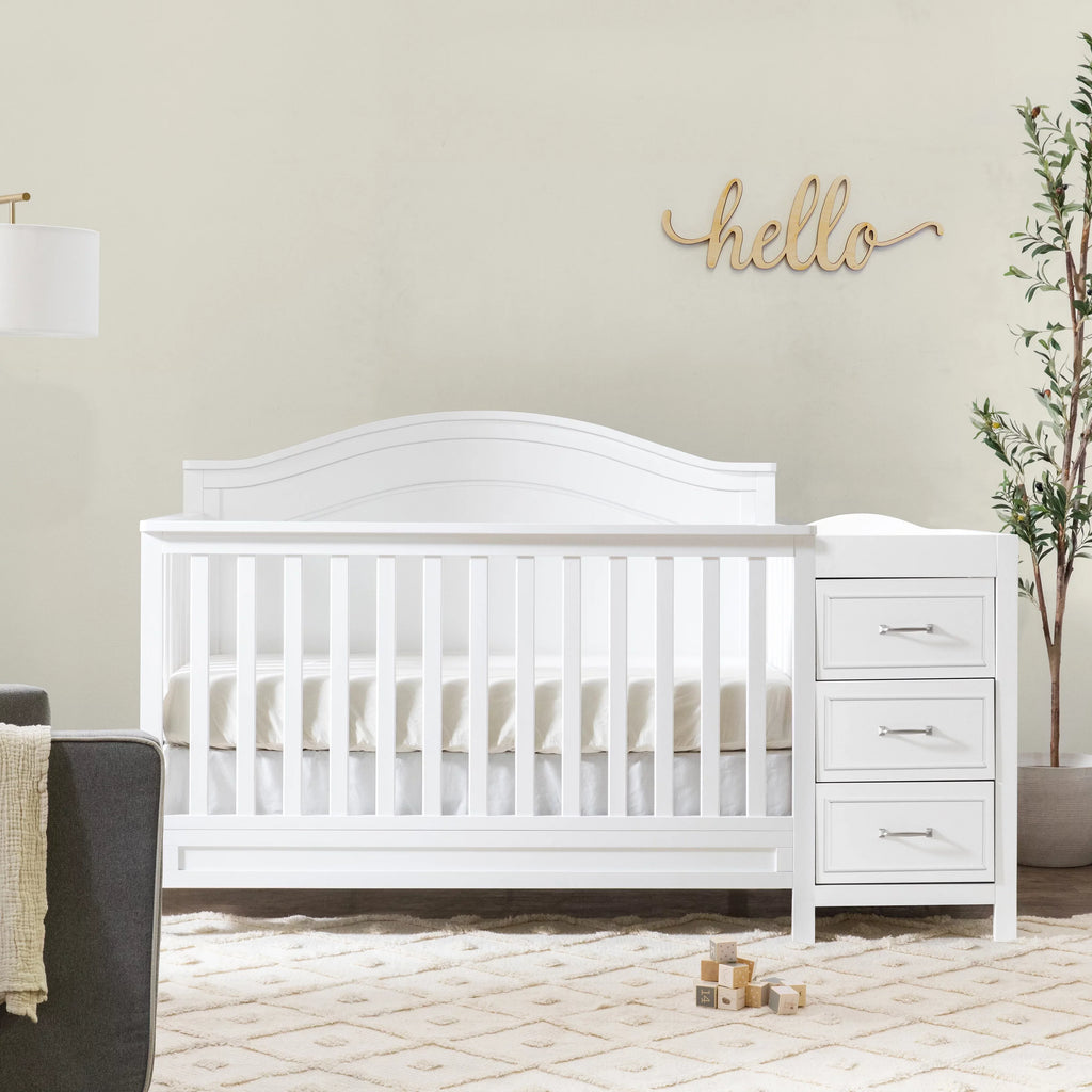 Changer 4-in-1 and Convertible in Charlie DaVinci Combo Crib White