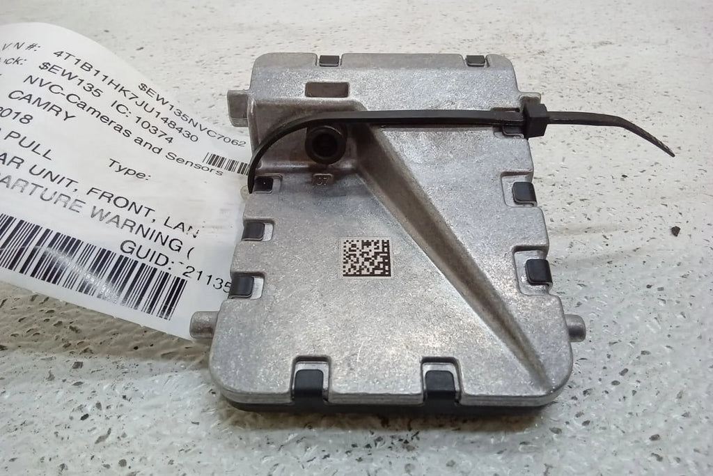 Camry 8646C-06010 Toyota Front Warning Departure OEM Pre-Owned Windshield (Good) Camera Lane 2018