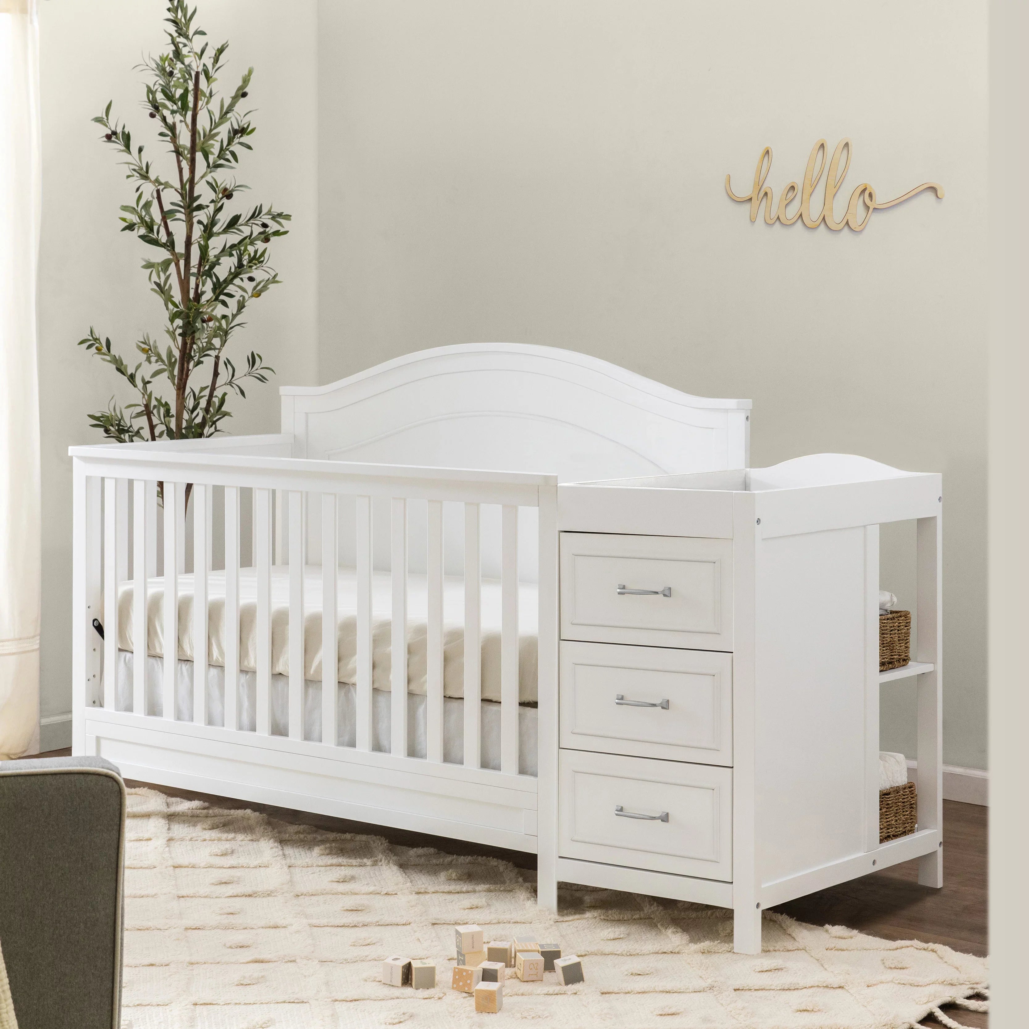 Changer 4-in-1 and Convertible in Charlie DaVinci Combo Crib White