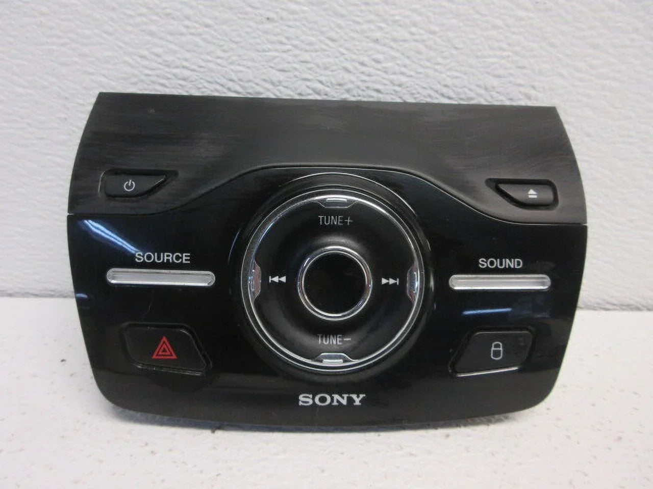 Panel LKQ Ford Radio 2013-2016 Sony Escape C-Max (Good) Control Pre-Owned OEM