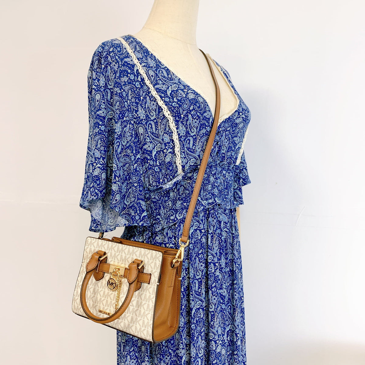 in 35H1GHMS0B Hamilton Signature Crossbody XS Michacl VANILLA Satchel Kors
